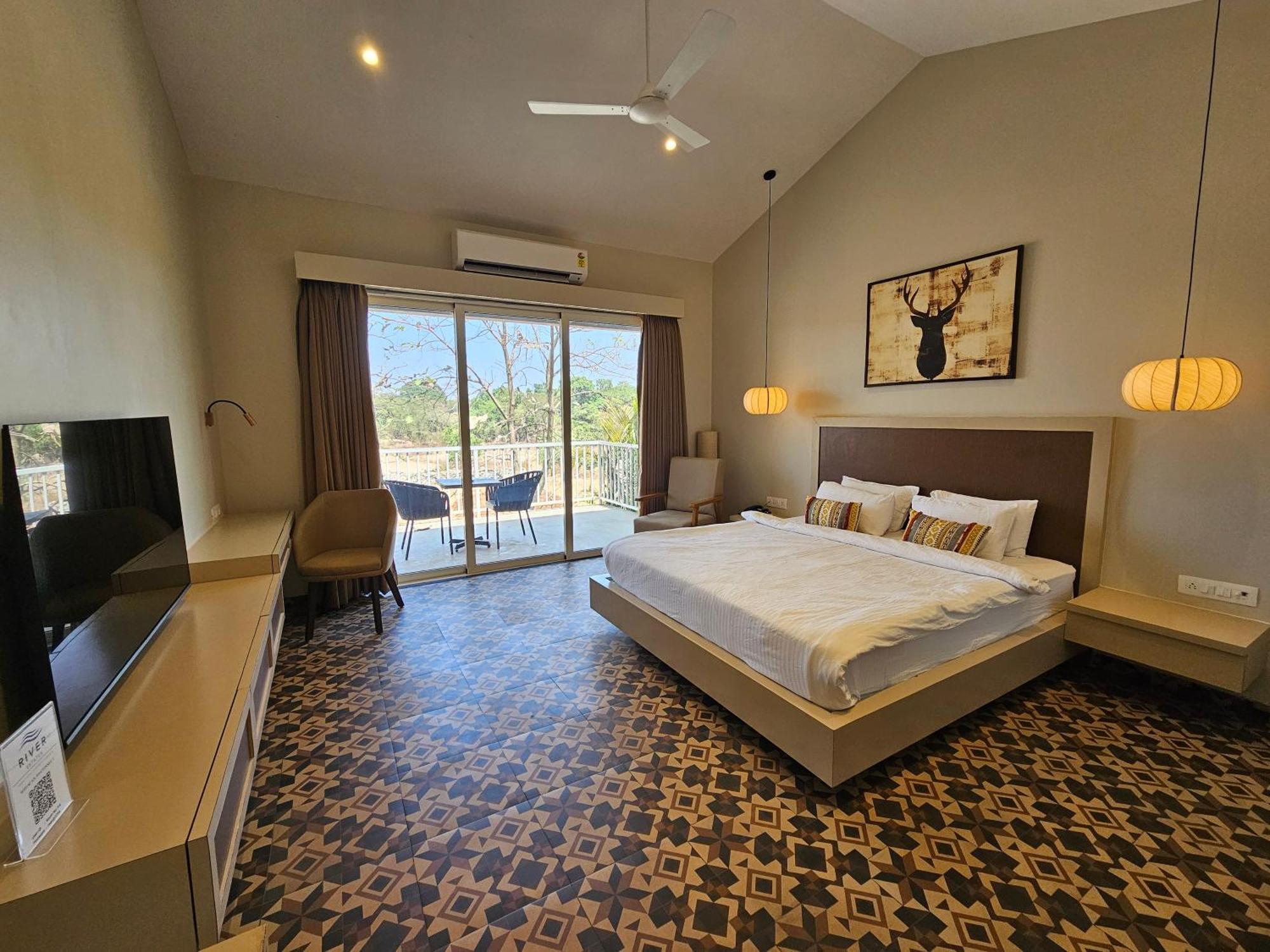 River Estates Luxury Resort & Spa Karjat Esterno foto