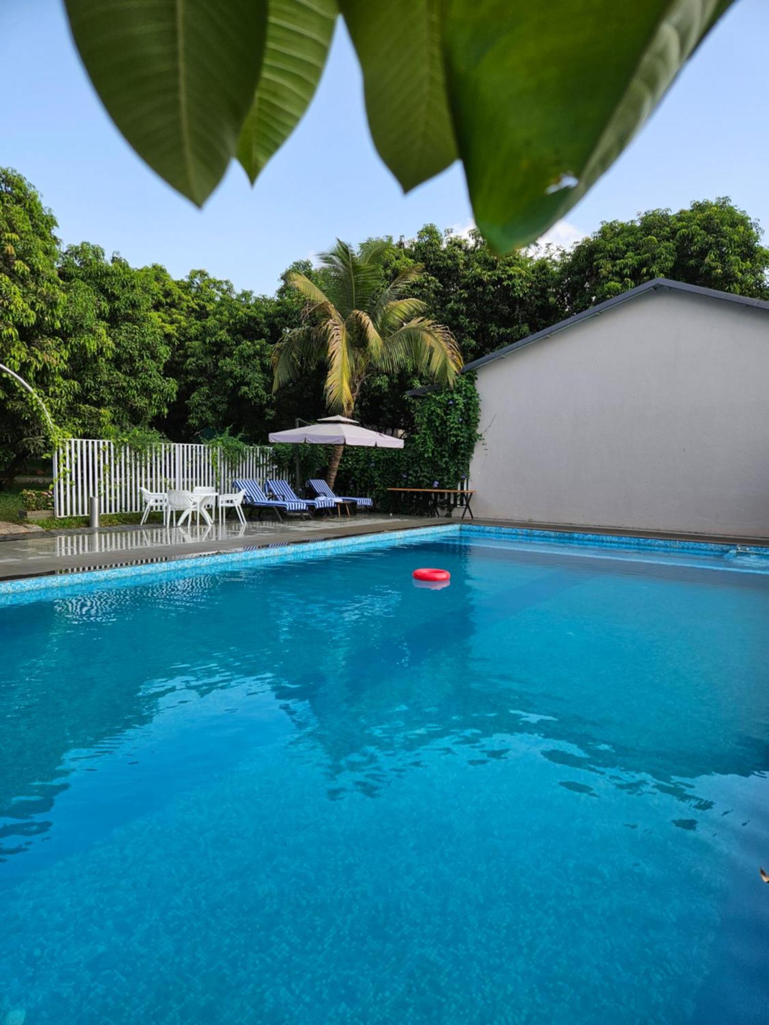 River Estates Luxury Resort & Spa Karjat Esterno foto