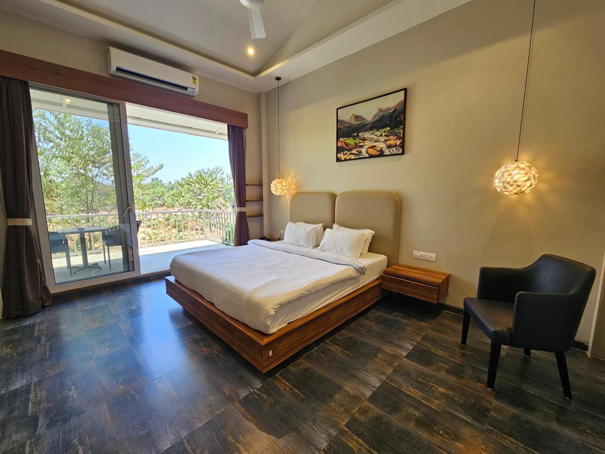 River Estates Luxury Resort & Spa Karjat Esterno foto